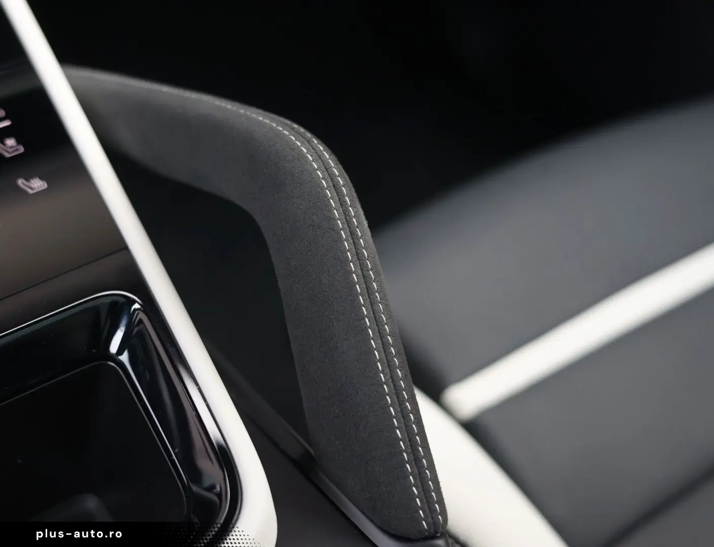 PORSCHE Cayenne E-Hybrid   PTS - Manufaktur