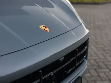 PORSCHE Cayenne E-Hybrid   PTS - Manufaktur