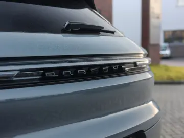 PORSCHE Cayenne E-Hybrid   PTS - Manufaktur