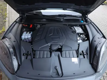PORSCHE Cayenne E-Hybrid   PTS - Manufaktur