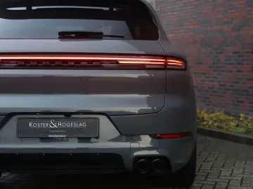 PORSCHE Cayenne E-Hybrid   PTS - Manufaktur