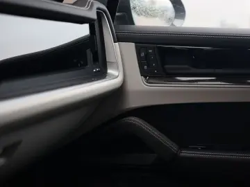 PORSCHE Cayenne E-Hybrid   PTS - Manufaktur