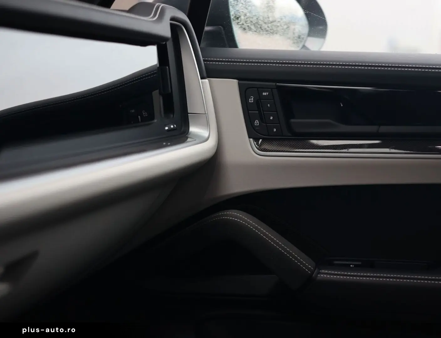 PORSCHE Cayenne E-Hybrid   PTS - Manufaktur