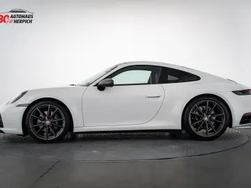PORSCHE 992 Carrera T Matrix Pano 18-Wege Approved 06.28