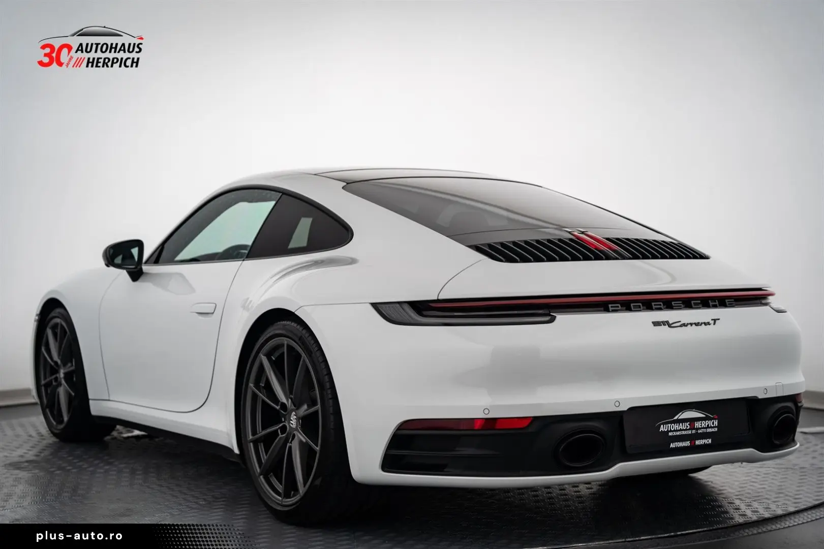 PORSCHE 992 Carrera T Matrix Pano 18-Wege Approved 06.28