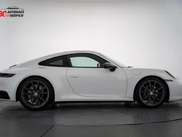 PORSCHE 992 Carrera T Matrix Pano 18-Wege Approved 06.28