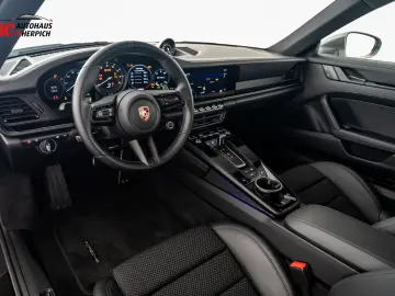 PORSCHE 992 Carrera T Matrix Pano 18-Wege Approved 06.28