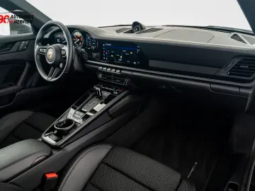 PORSCHE 992 Carrera T Matrix Pano 18-Wege Approved 06.28