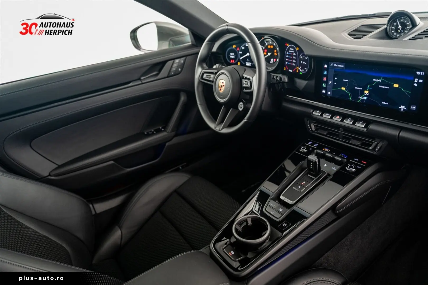 PORSCHE 992 Carrera T Matrix Pano 18-Wege Approved 06.28