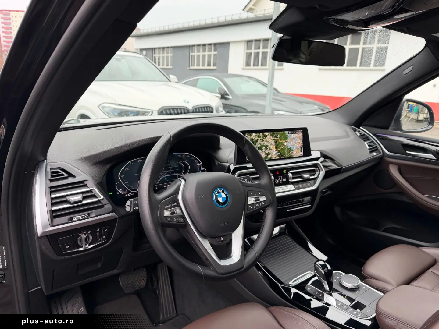 BMW X3 xDr30e xLine PANO Laser HUD Leder KeyGO 4xSHZ