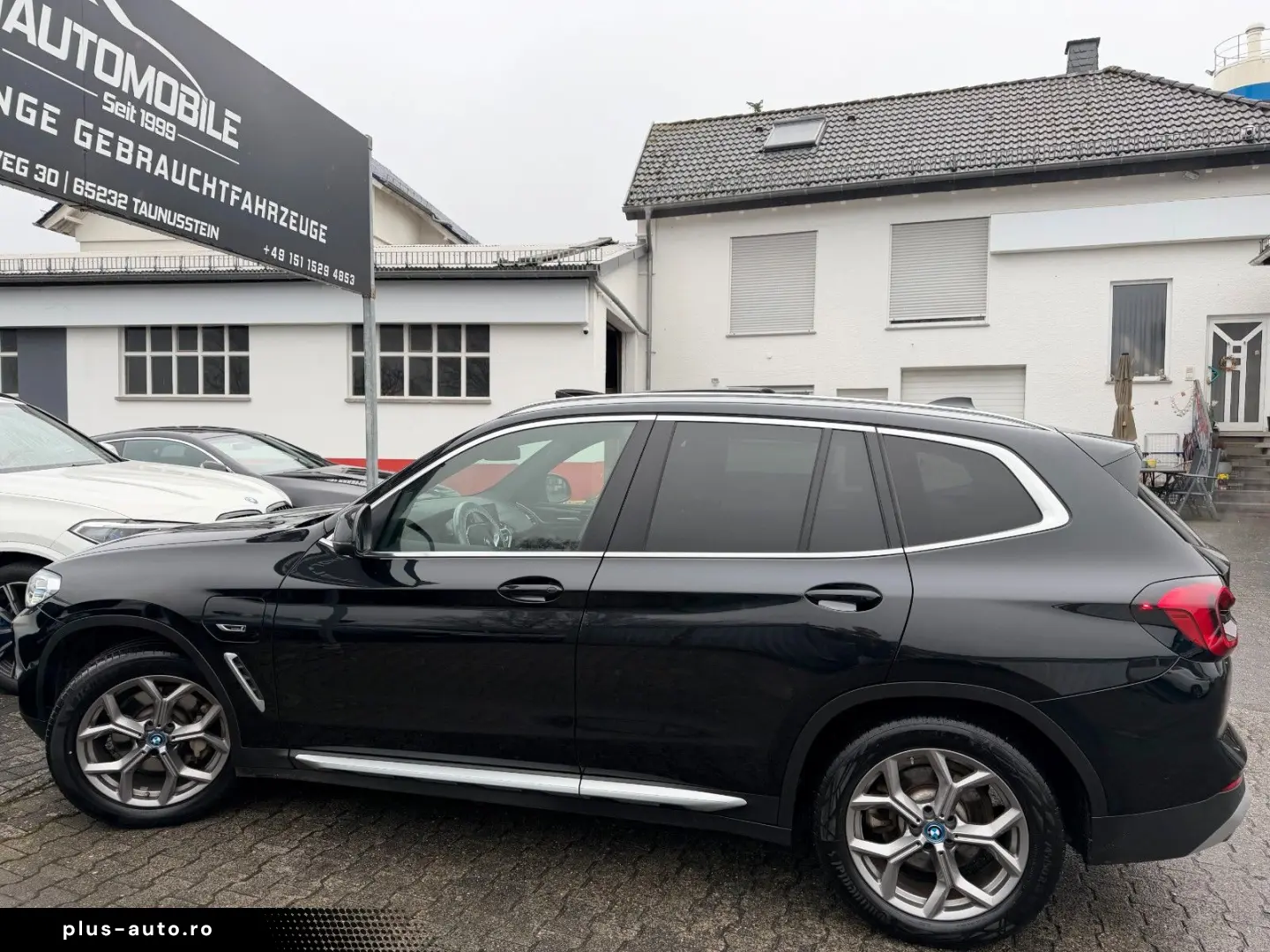 BMW X3 xDr30e xLine PANO Laser HUD Leder KeyGO 4xSHZ