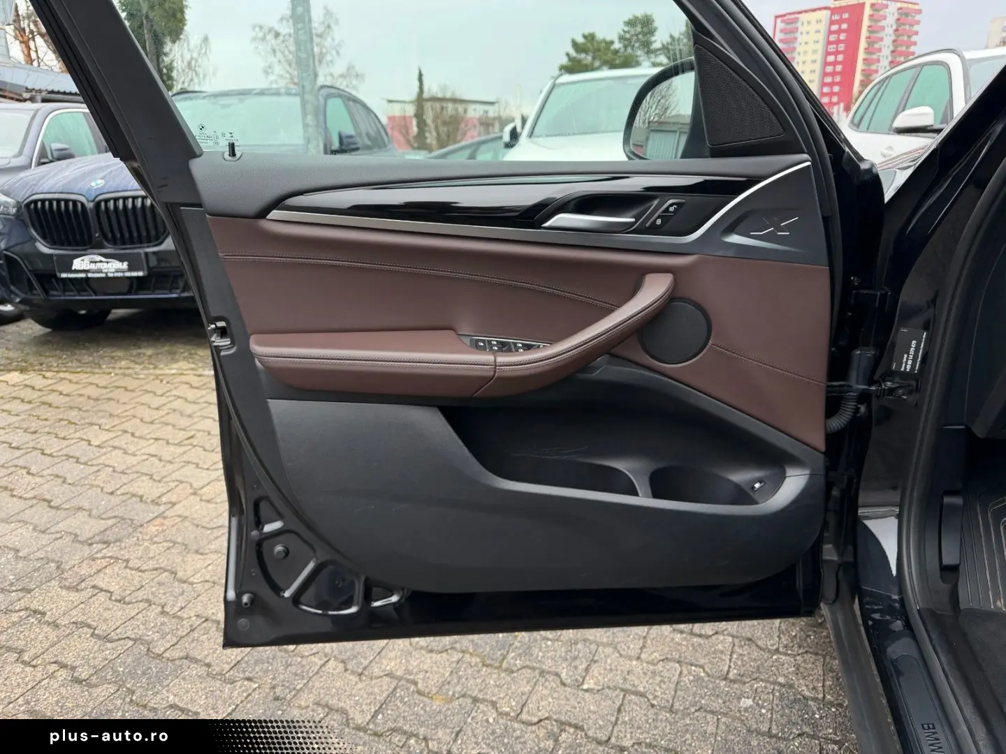 BMW X3 xDr30e xLine PANO Laser HUD Leder KeyGO 4xSHZ