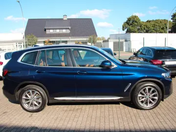 BMW X3 xDrive 20 d  Pano  Laser  RFK