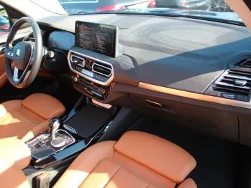 BMW X3 xDrive 20 d  Pano  Laser  RFK