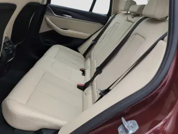 BMW X3 xDrive30e LiveCockpitProf Kamera Pano.Dach