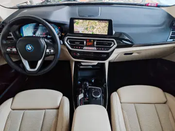BMW X3 xDrive 30e PANO el.Sportsitz Memory LEDER