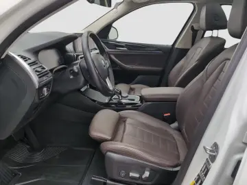 BMW X3 xDrive30e AHK LiveCockpitProf Head-Up Laser