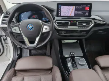 BMW X3 xDrive30e AHK LiveCockpitProf Head-Up Laser