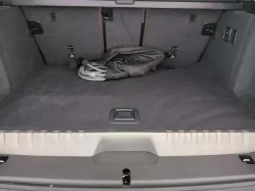 BMW X3 xDrive30e AHK LiveCockpitProf Head-Up Laser