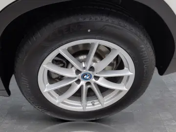 BMW X3 xDrive30e AHK LiveCockpitProf Head-Up Laser