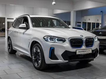 BMW X3 Impressive FACEL. PANO HUD 360  LED ACC NAVI