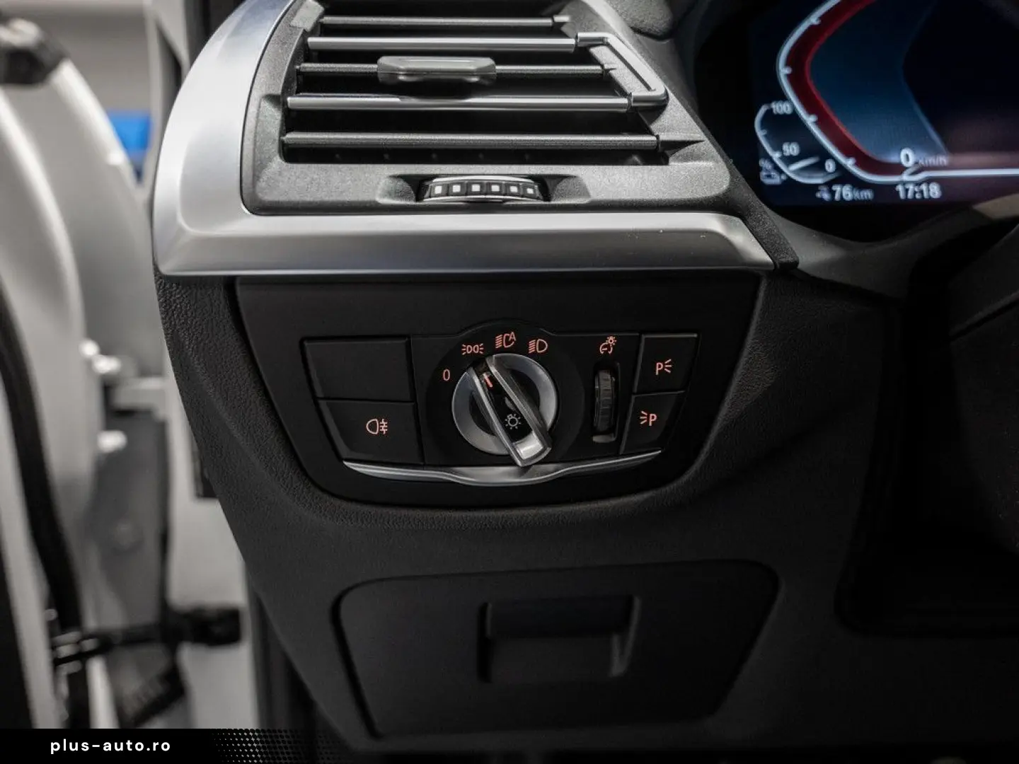 BMW X3 Impressive FACEL. PANO HUD 360  LED ACC NAVI