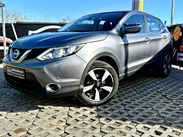 Nissan Qashqai 1 5 dCi  Acenta  2014