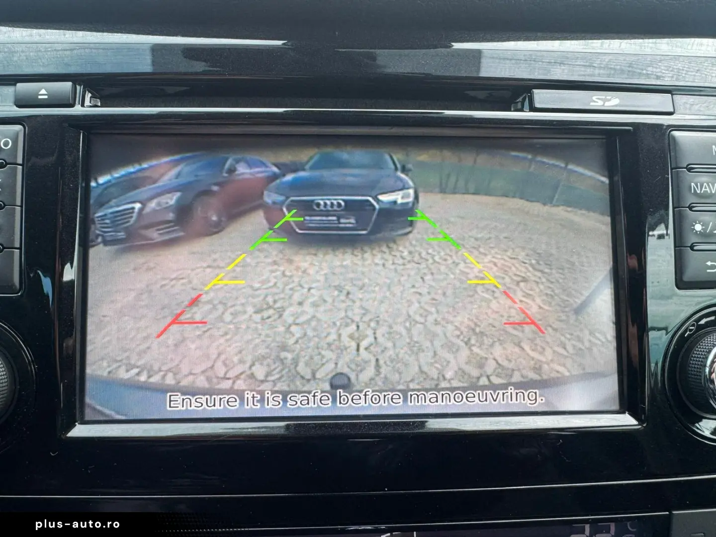 Nissan Qashqai 1 5 dCi  Acenta  2014