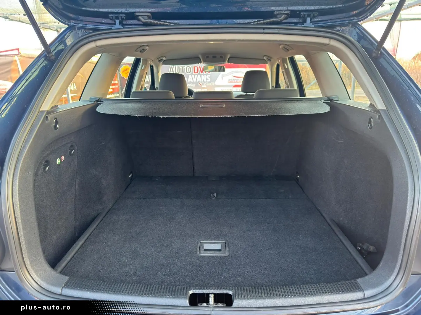 2012 VW Golf Variant 1 6 TDI  Trendline