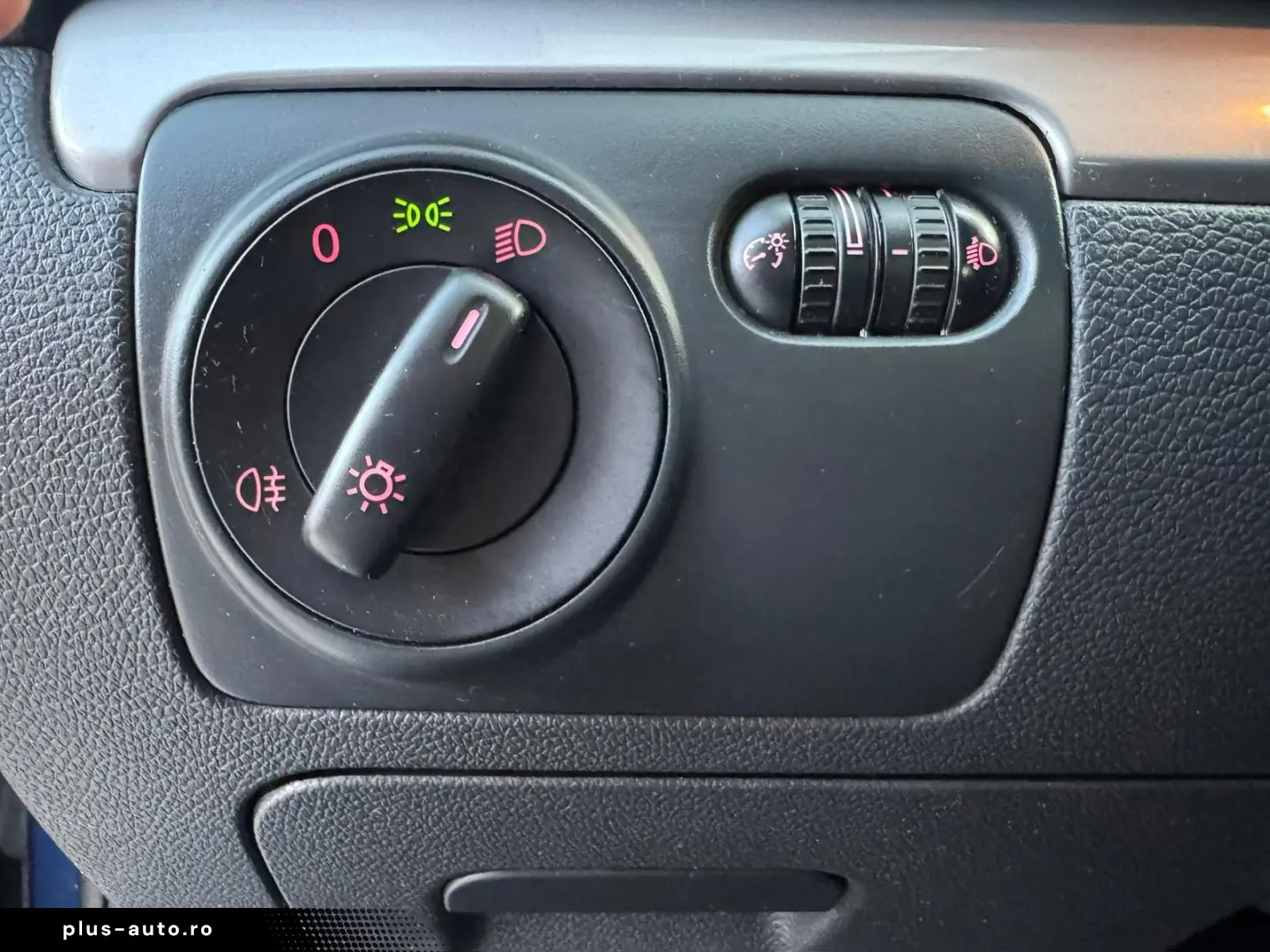 2012 VW Golf Variant 1 6 TDI  Trendline