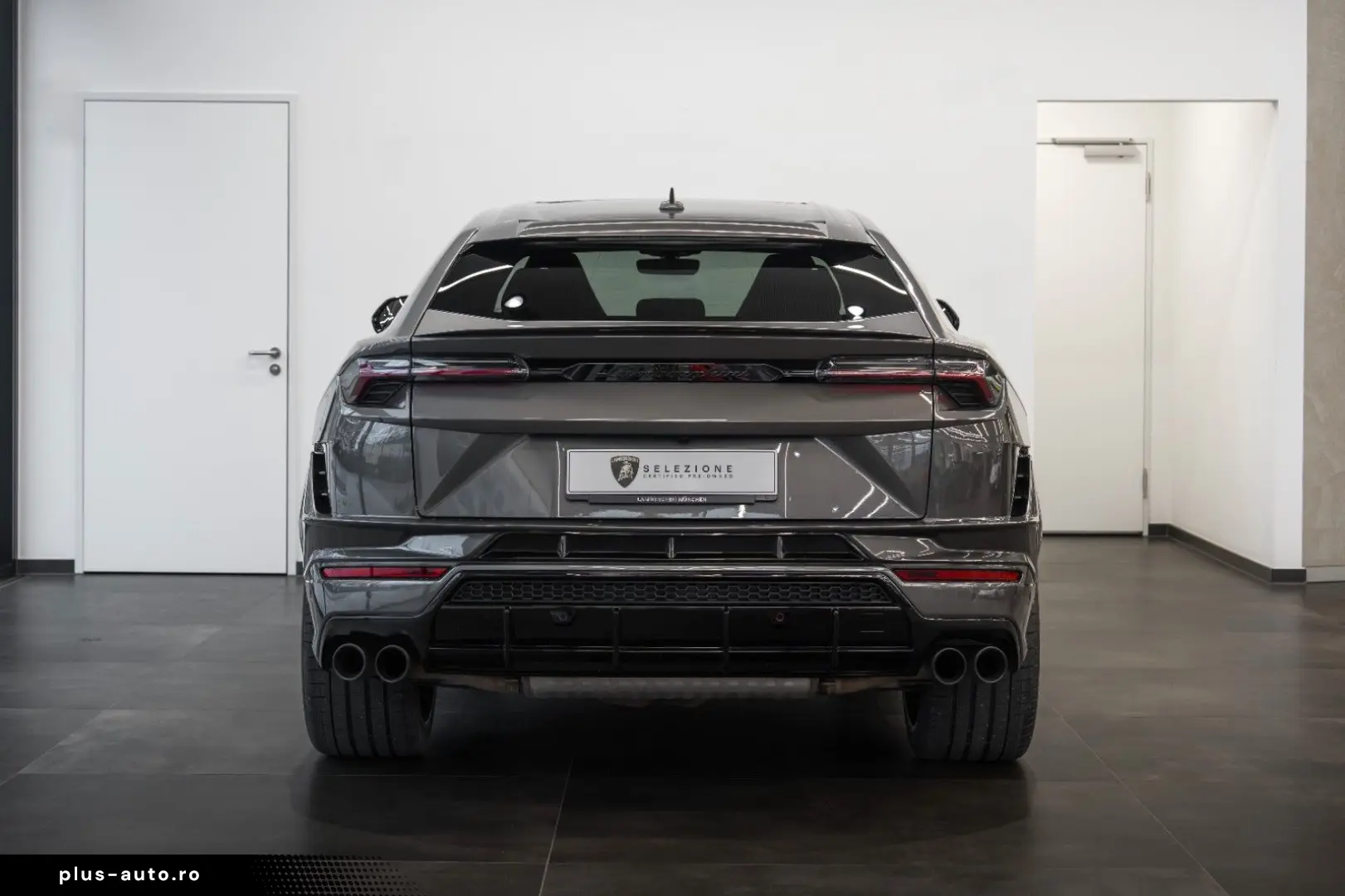 LAMBORGHINI Urus S 4.0 V8