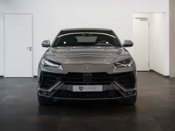LAMBORGHINI Urus S 4.0 V8