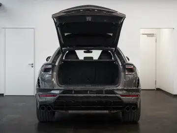 LAMBORGHINI Urus S 4.0 V8