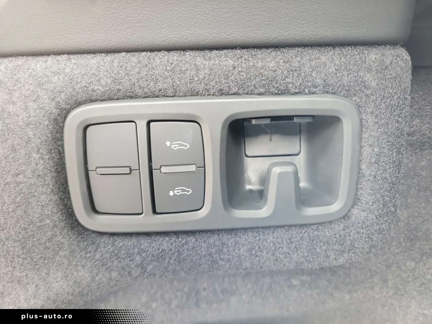 LAMBORGHINI Urus  S  4.0BiTurbo V8 HUD 23 ALU 360&ap&hellip;