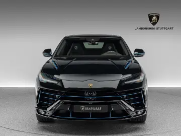 LAMBORGHINI Urus S