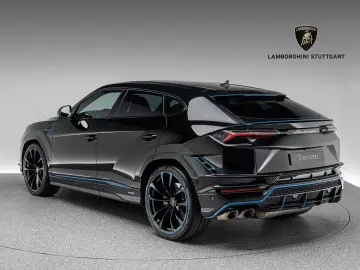 LAMBORGHINI Urus S