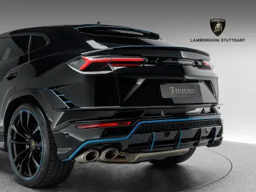 LAMBORGHINI Urus S