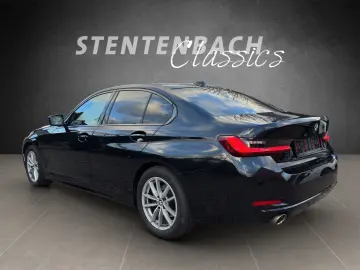 BMW 318 i Limousine  LCI  LED  DAB  Sportsitz  Navi