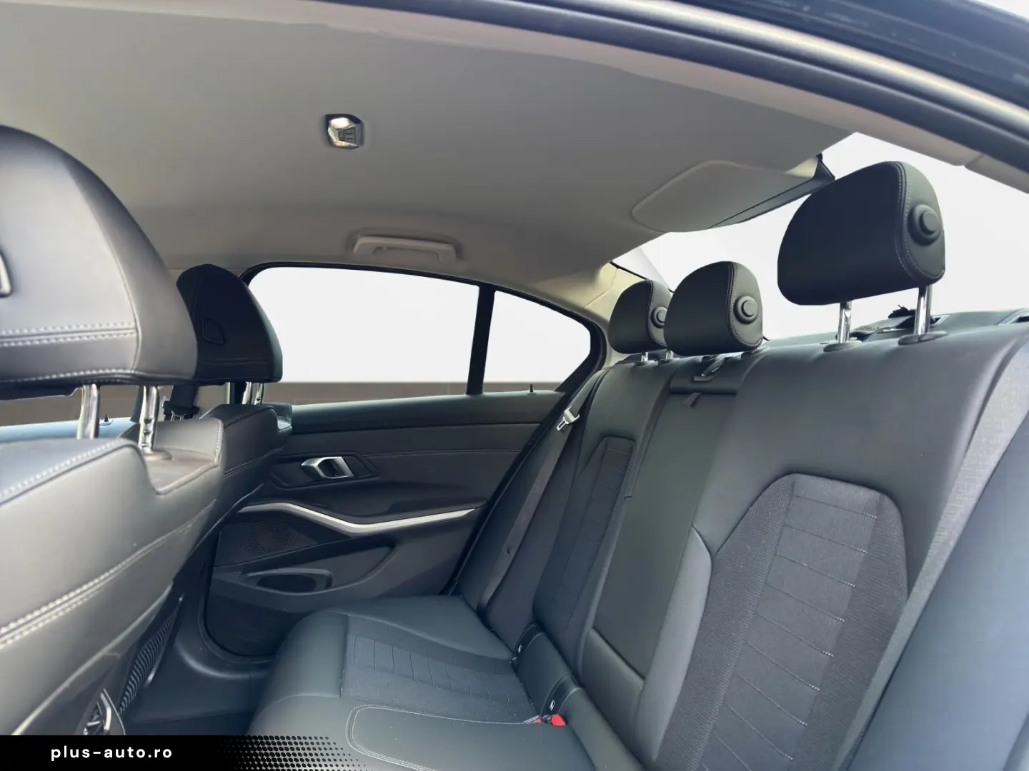 BMW 318 i Limousine  LCI  LED  DAB  Sportsitz  Navi