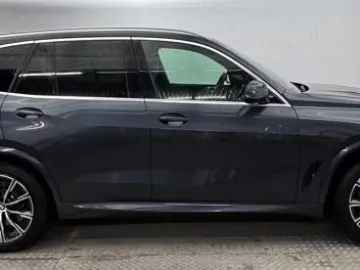BMW X5 xDrive 45 e M SPORT PANO HUD 360 H&K MEMORY