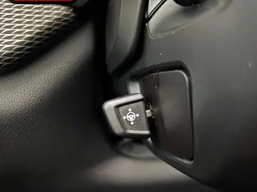 BMW X5 xDrive 45 e M SPORT PANO HUD 360 H&K MEMORY