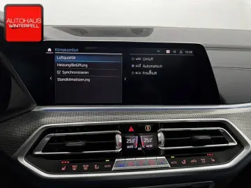 BMW X5 xDrive 45 e M SPORT PANO HUD 360 H&K MEMORY