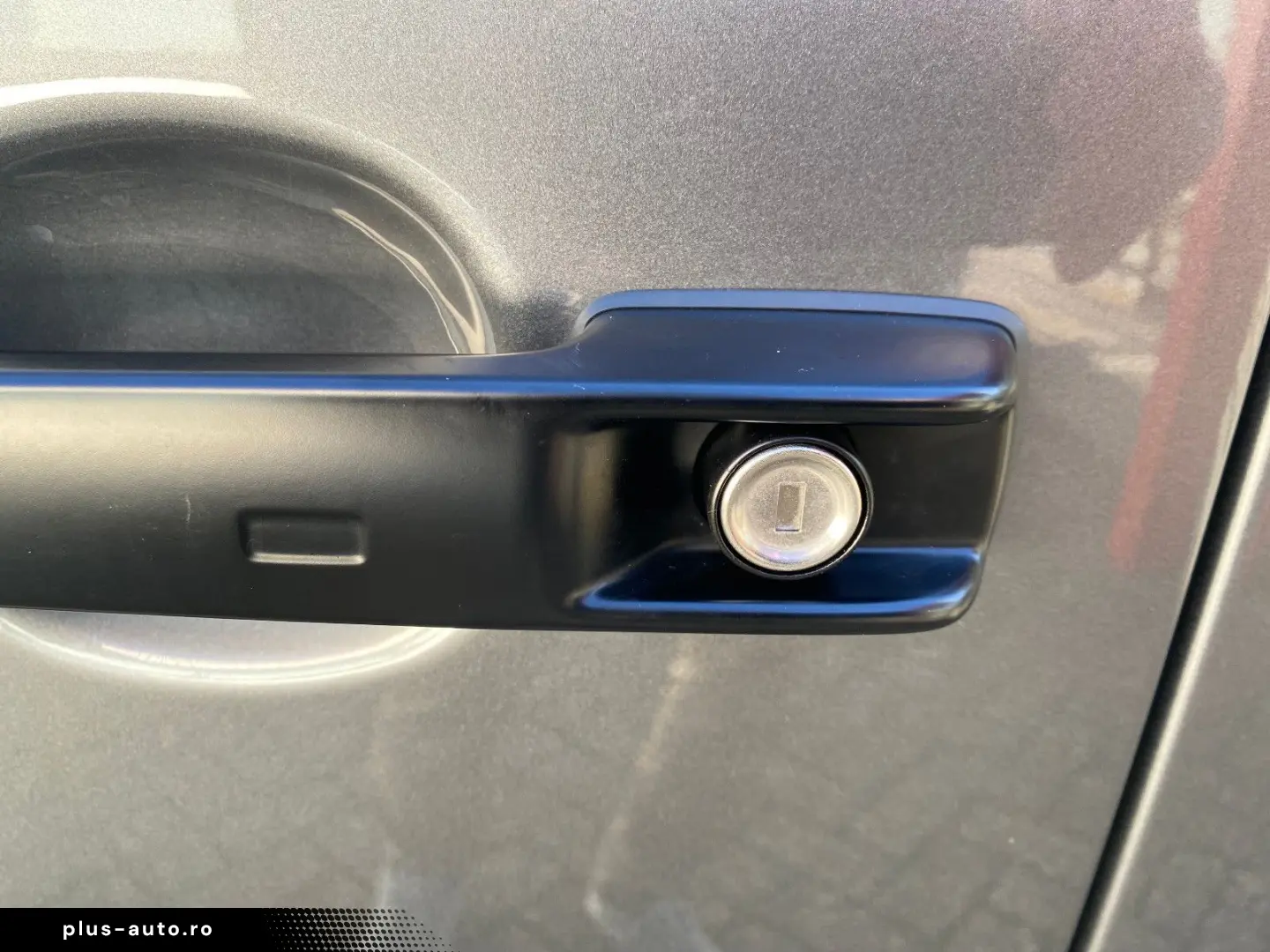 MERCEDES-BENZ G 450d AMG-LINE Keyless-go Night-Paket Top!