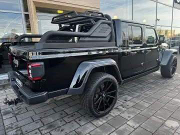 JEEP Gladiator Overland 4WD 22 Zoll Winde Stahlstoßst