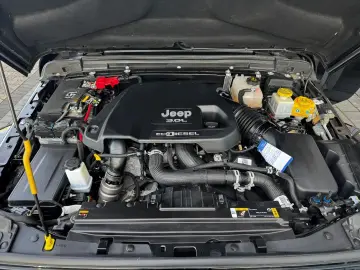 JEEP Gladiator Overland 4WD 22 Zoll Winde Stahlstoßst