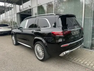 MERCEDES-BENZ Mercedes-Maybach GLS 600 First-Class