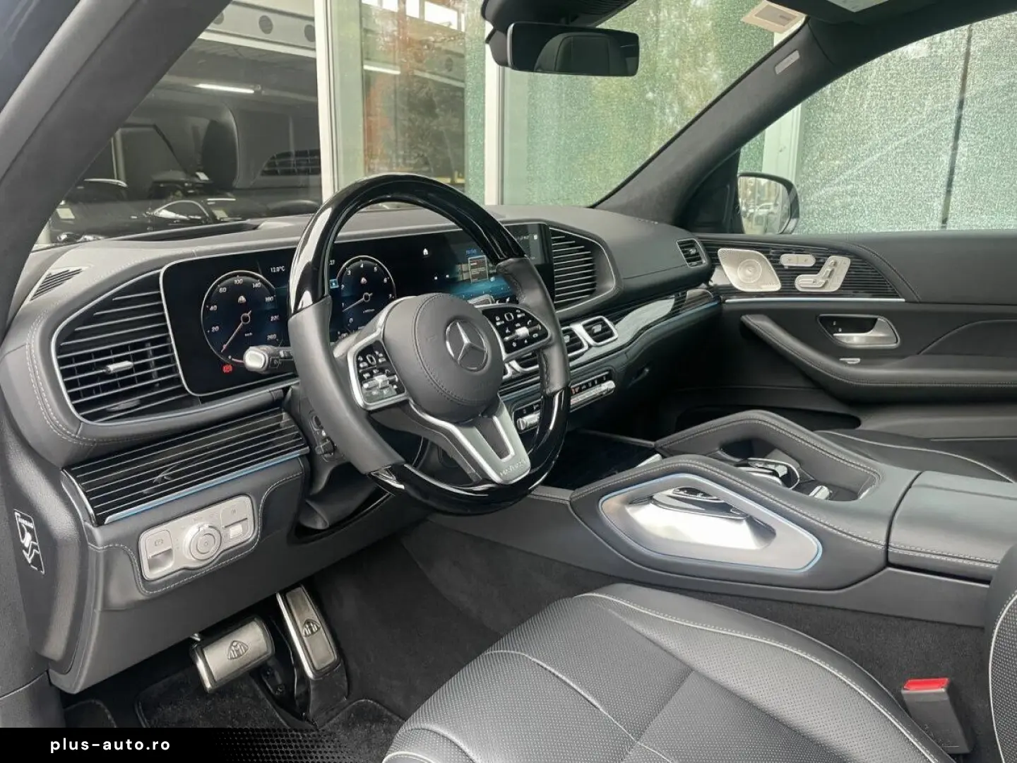 MERCEDES-BENZ Mercedes-Maybach GLS 600 First-Class