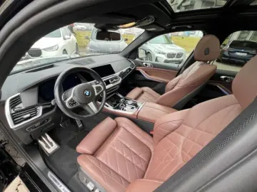 BMW X5 xDrive 30d A M-Sport Sportpaket HUD AD El. Pa