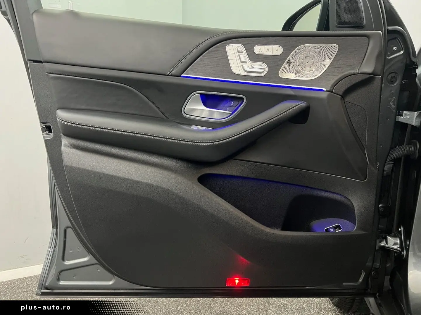 MERCEDES-BENZ GLS 63 AMG 4M  3xTV 4xSITZKLIMA EXKLUSIV PANO