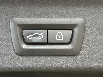 BMW X3 xDrive30d M-Sport NAV LASER AHK PANO